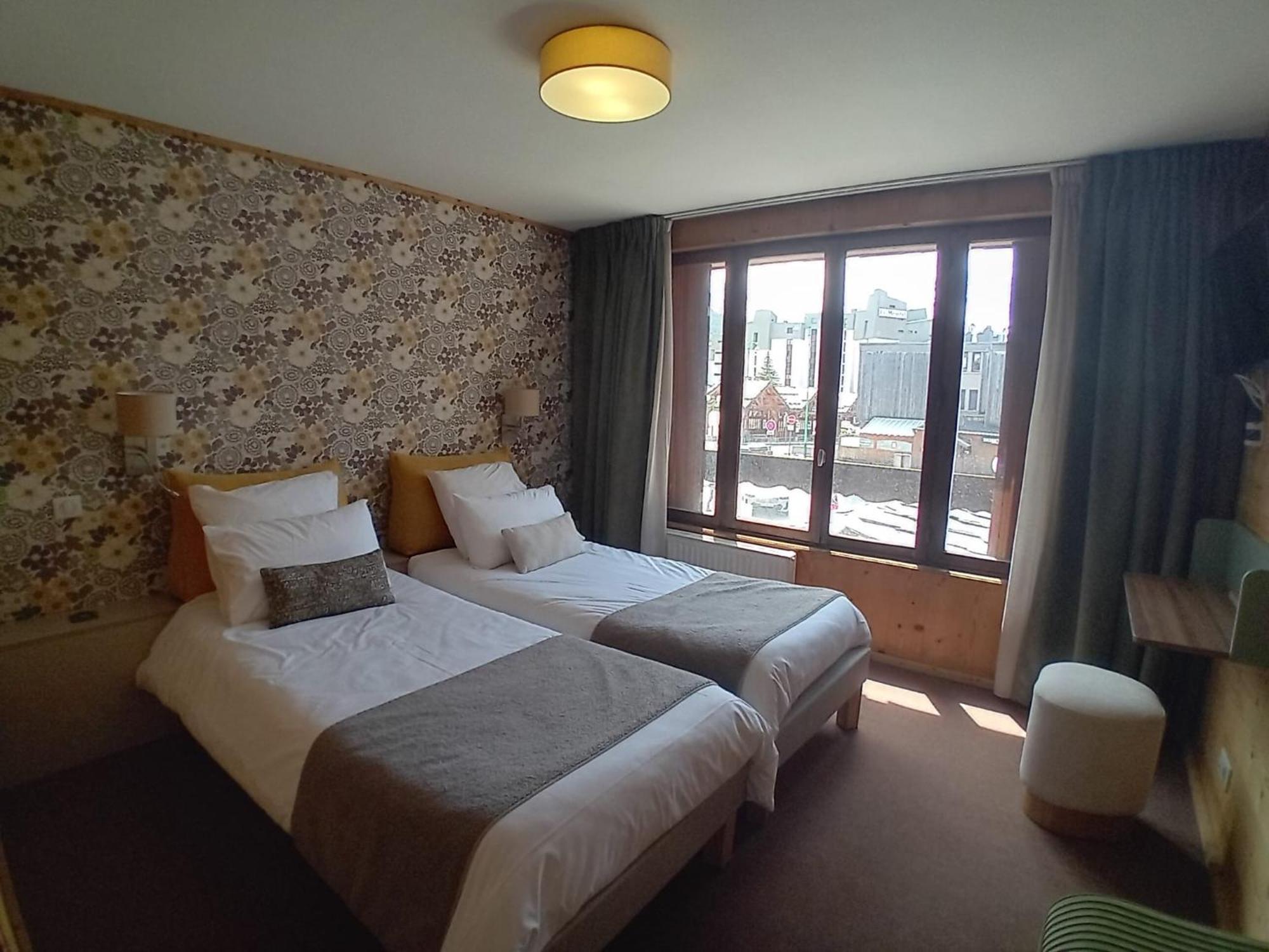 Hotel Le Sherpa Les Deux Alpes Bagian luar foto
