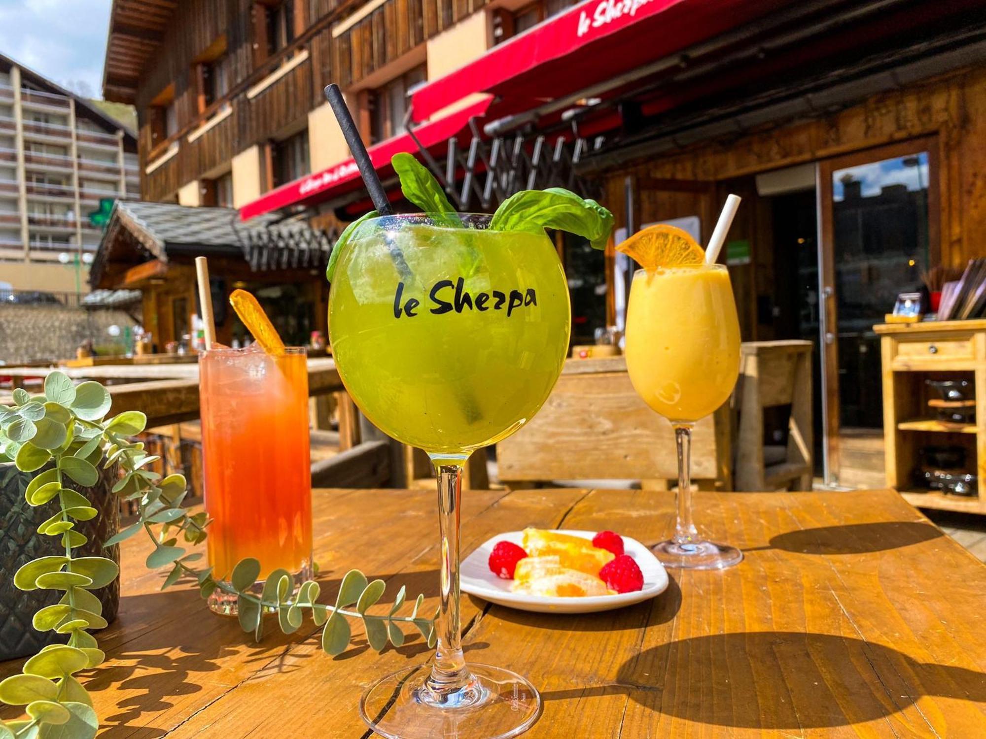 Hotel Le Sherpa Les Deux Alpes Bagian luar foto