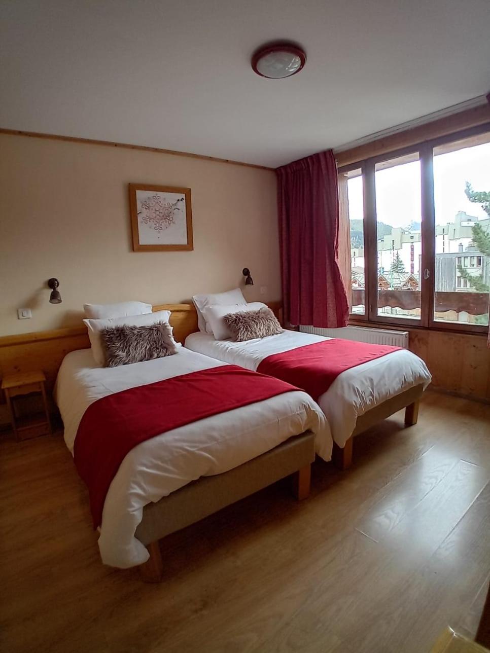 Hotel Le Sherpa Les Deux Alpes Bagian luar foto